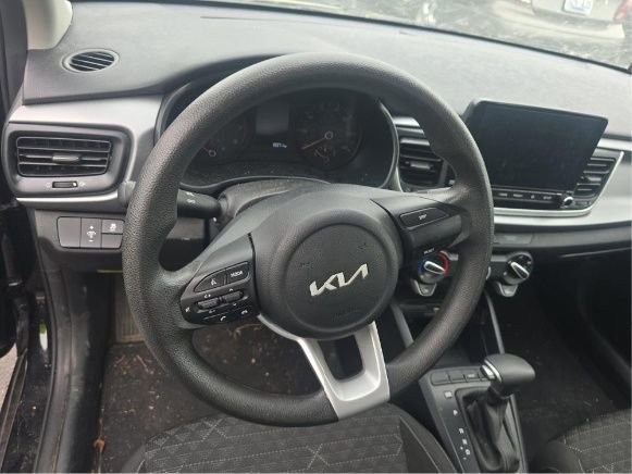 Used 2023 Kia Rio LX FWD image 5