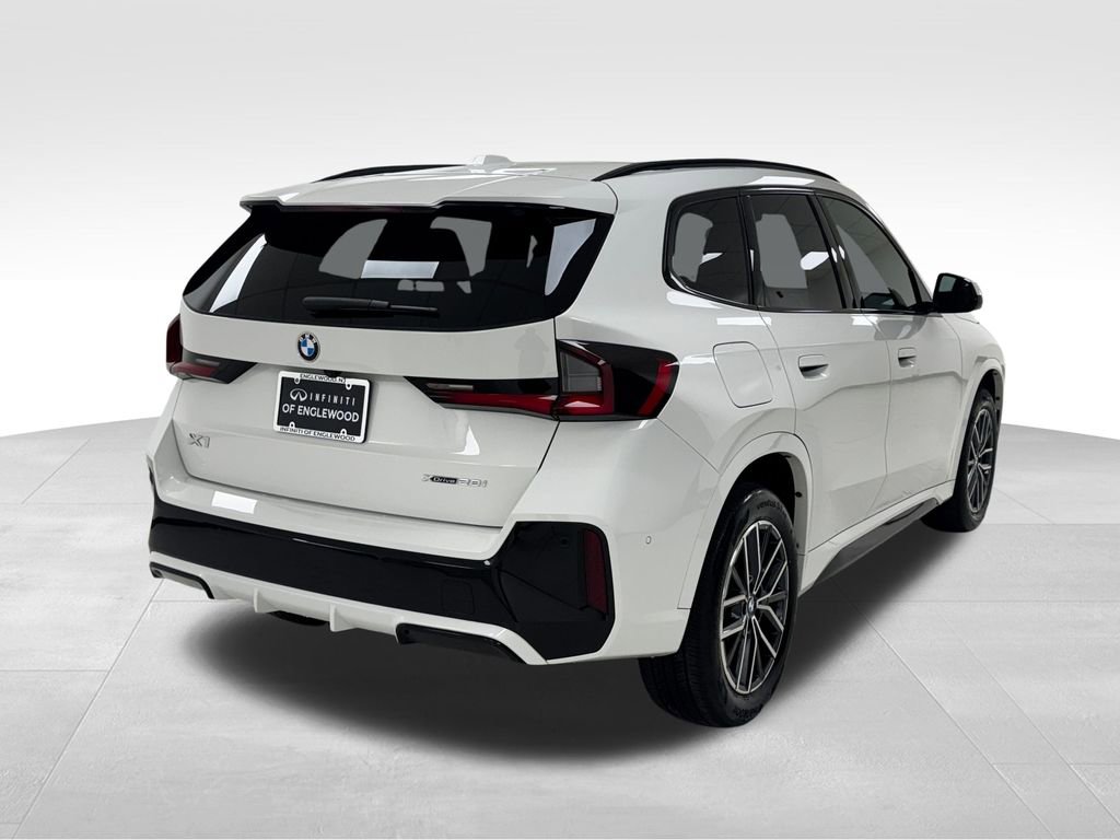 Used 2023 BMW X1 xDrive28i w/ Premium Package image 7