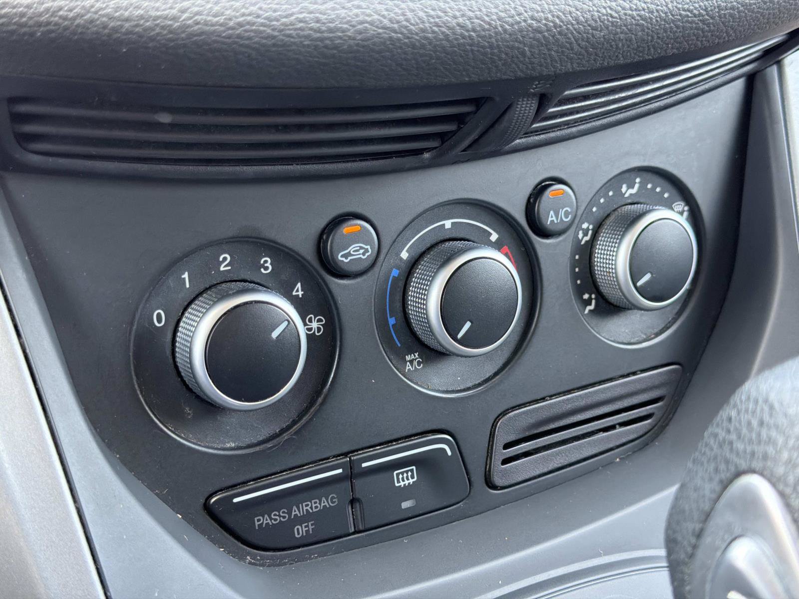 Used 2014 Ford Escape SE FWD image 24