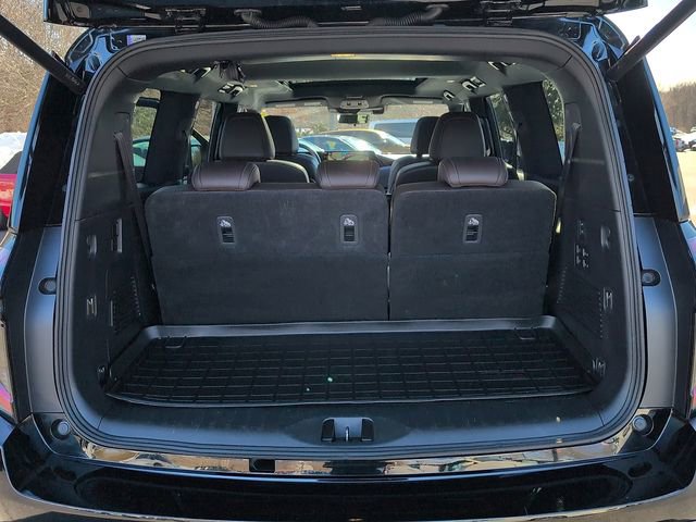 Used 2025 Nissan Armada Platinum Reserve image 29