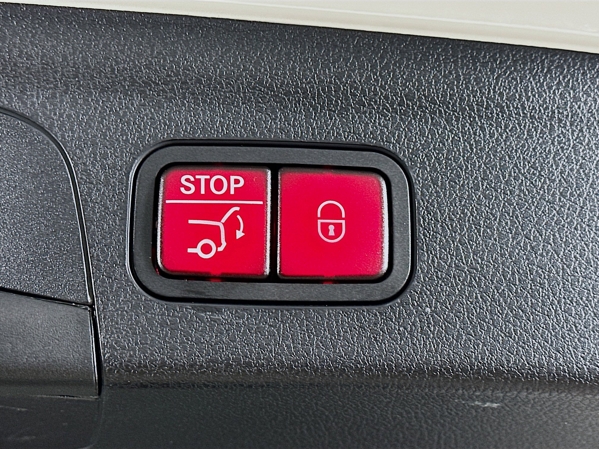 Certified 2024 Mercedes-Benz GLE 350 4MATIC image 35