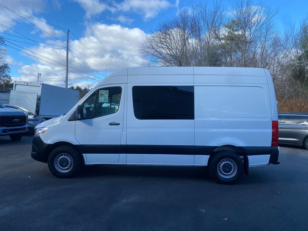 Used 2021 Mercedes-Benz Sprinter 2500 w/ Driver Convenience Package image 9