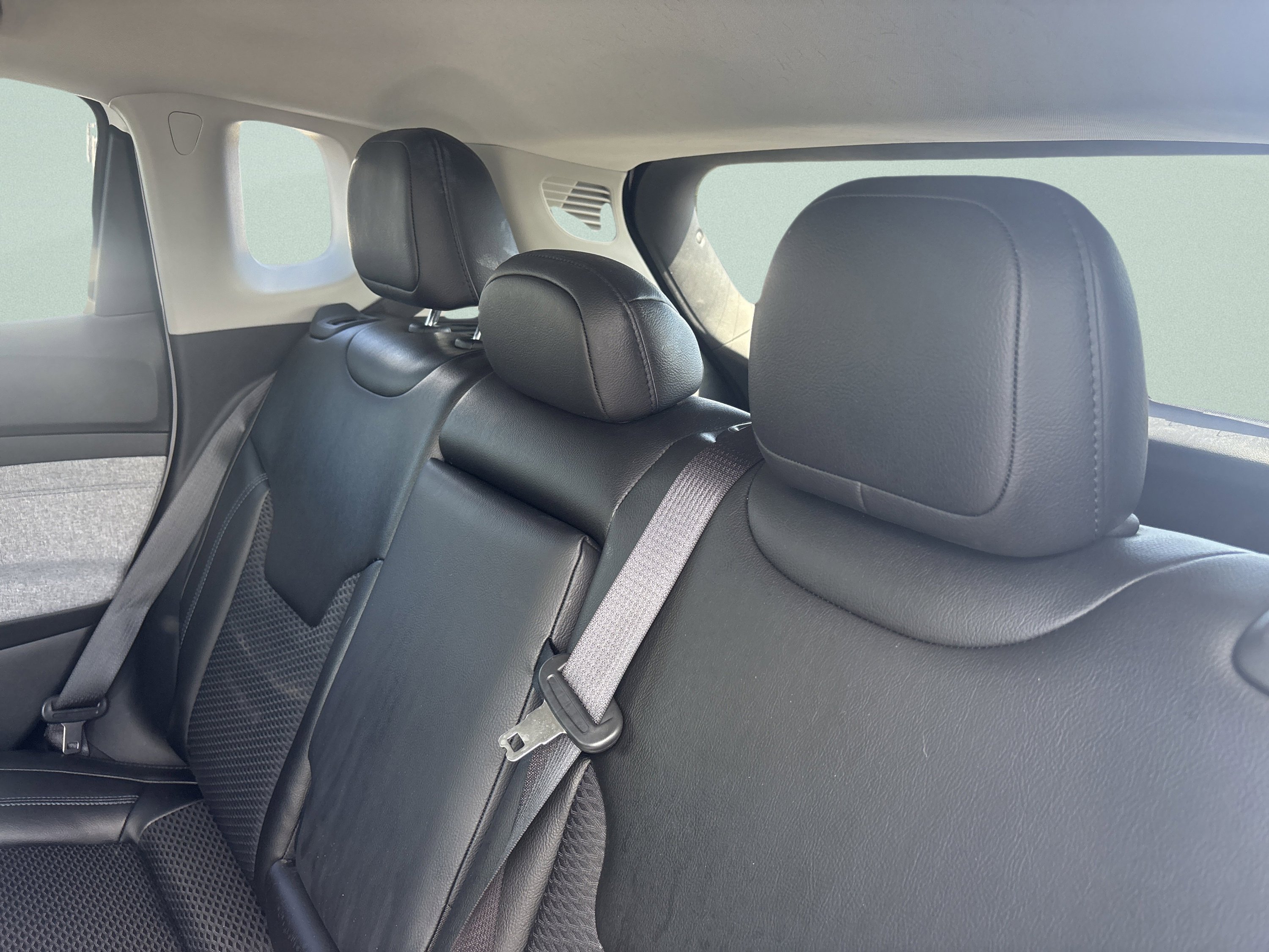 Used 2022 Jeep Compass Latitude w/ Convenience Group image 29