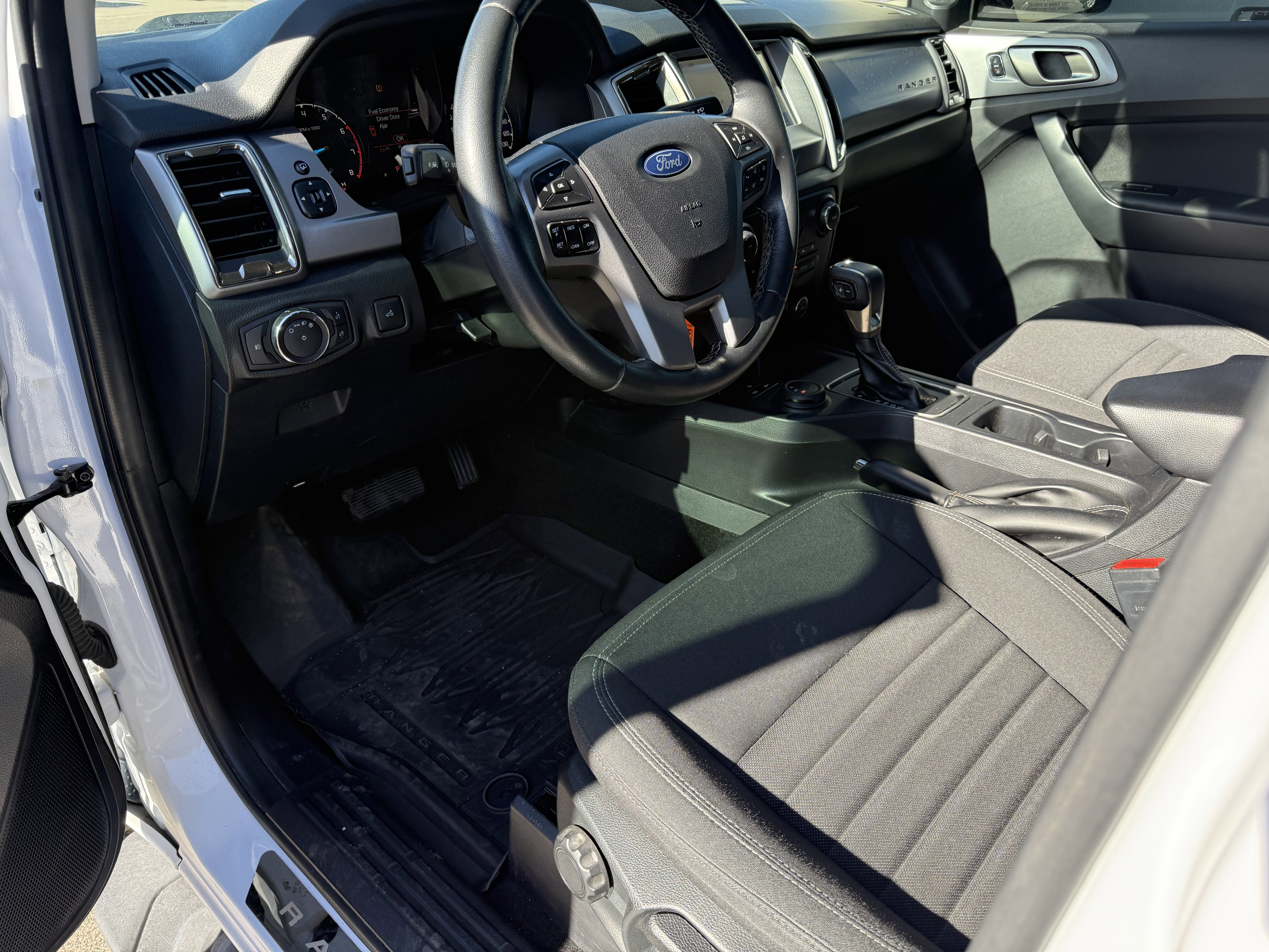 Used 2020 Ford Ranger XLT w/ Equipment Group 301A Mid image 18