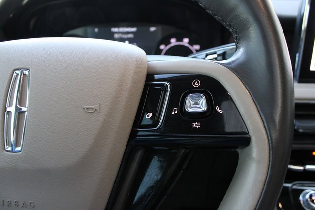 Used 2020 Lincoln Corsair Reserve image 15