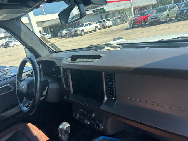 Used 2022 Ford Bronco Outer Banks AWD/4WD image 12