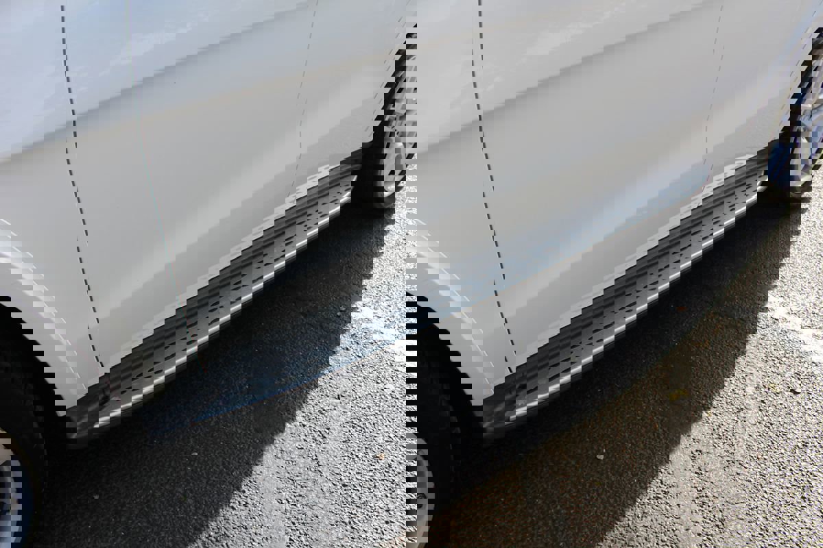 Used 2015 Mercedes-Benz GL 550 4MATIC image 60