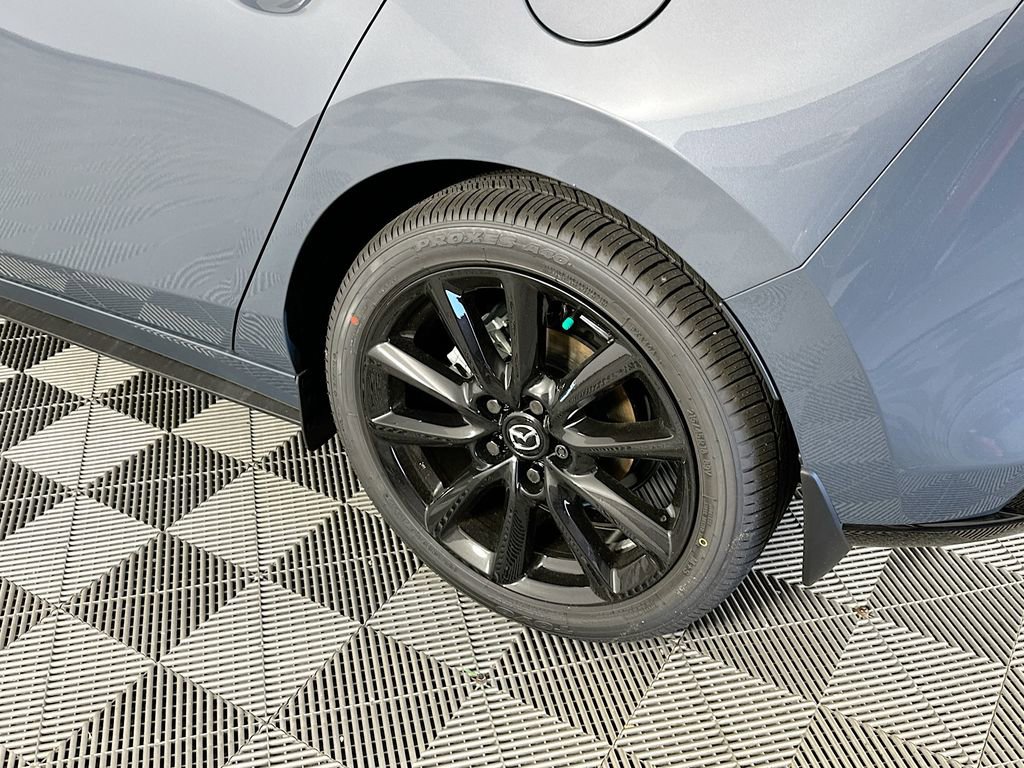 New 2026 MAZDA MAZDA3 Carbon image 38