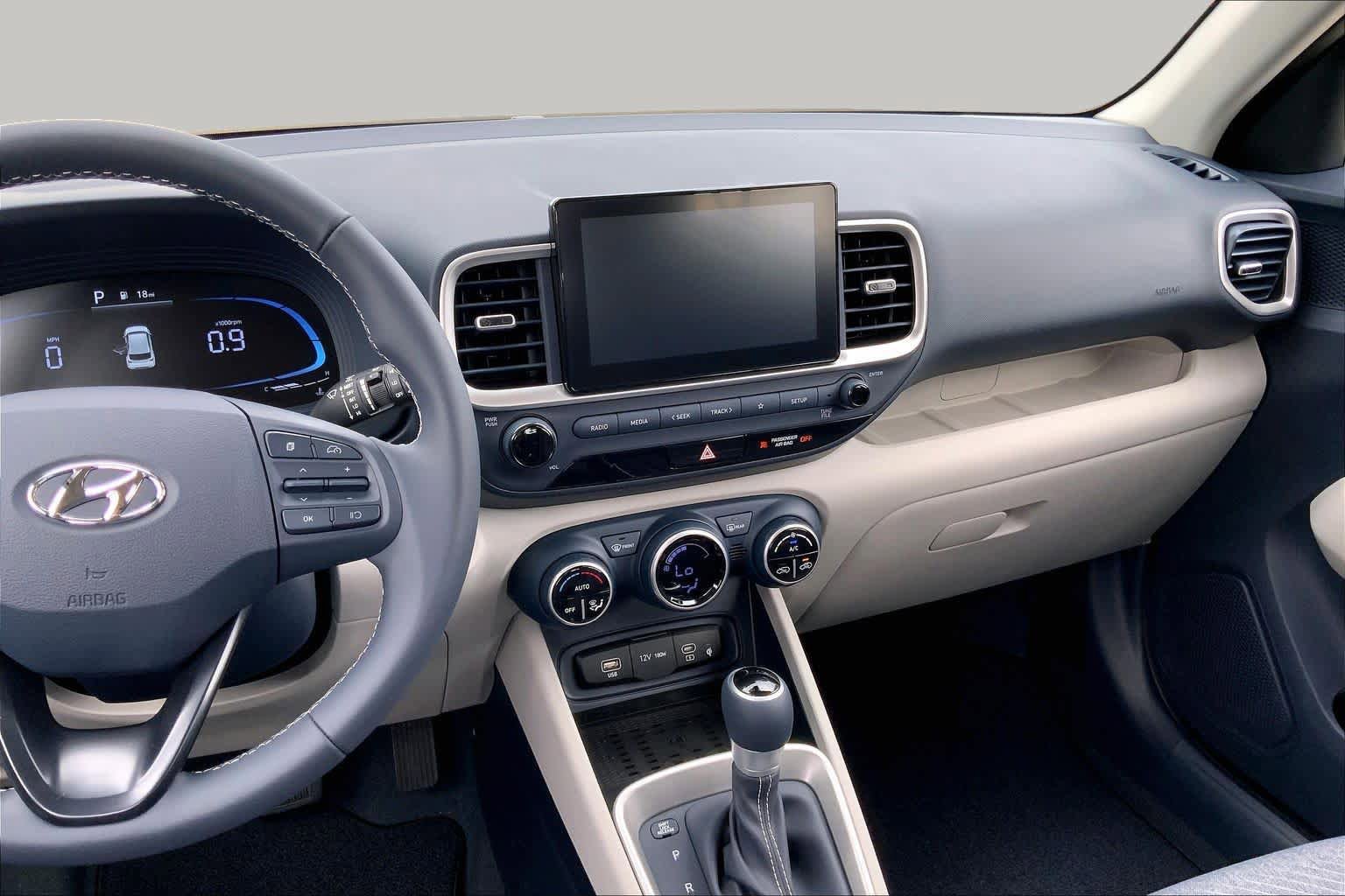 New 2026 Hyundai Venue SEL FWD image 6