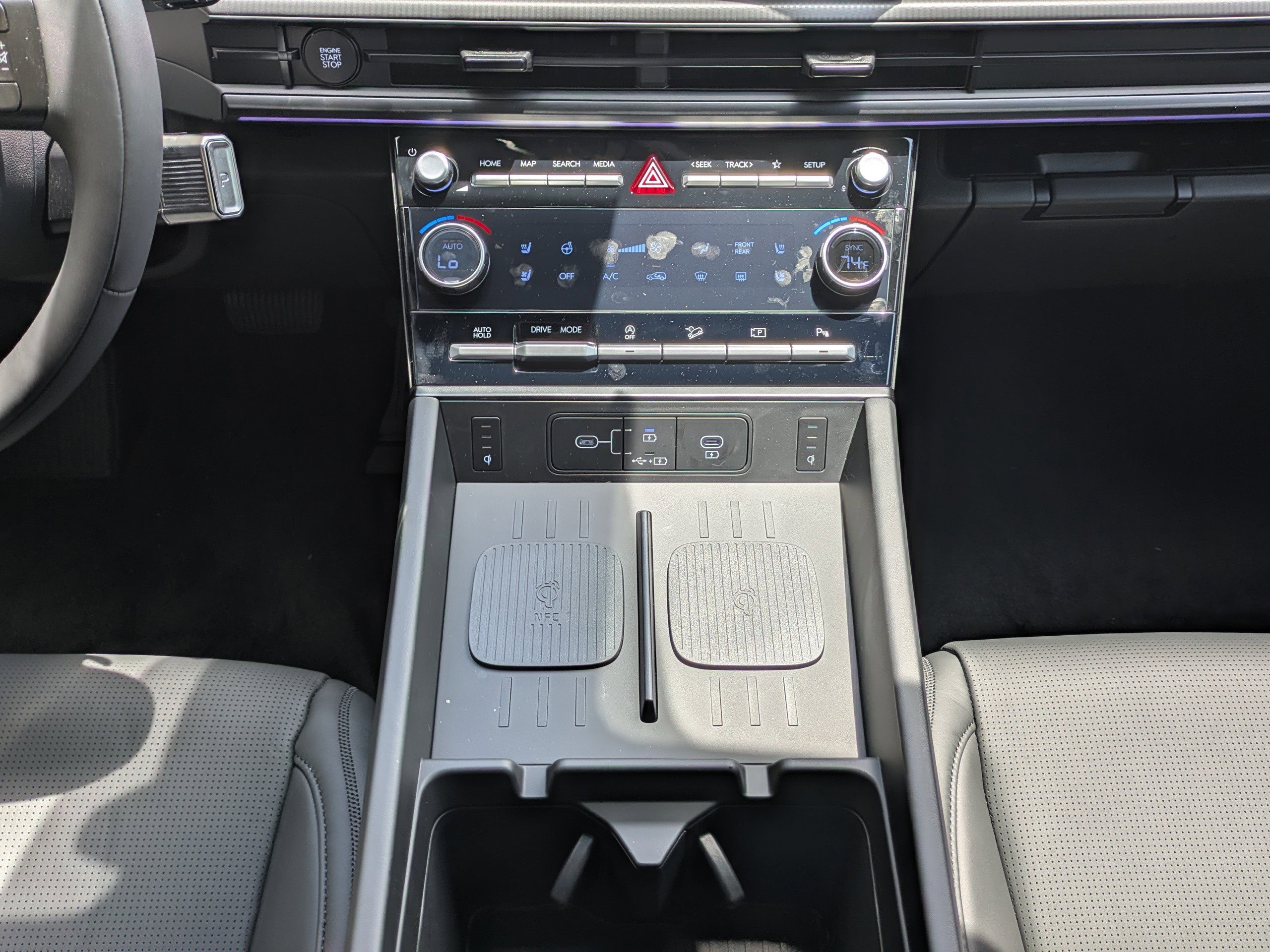 New 2026 Hyundai Santa Fe Calligraphy FWD image 23