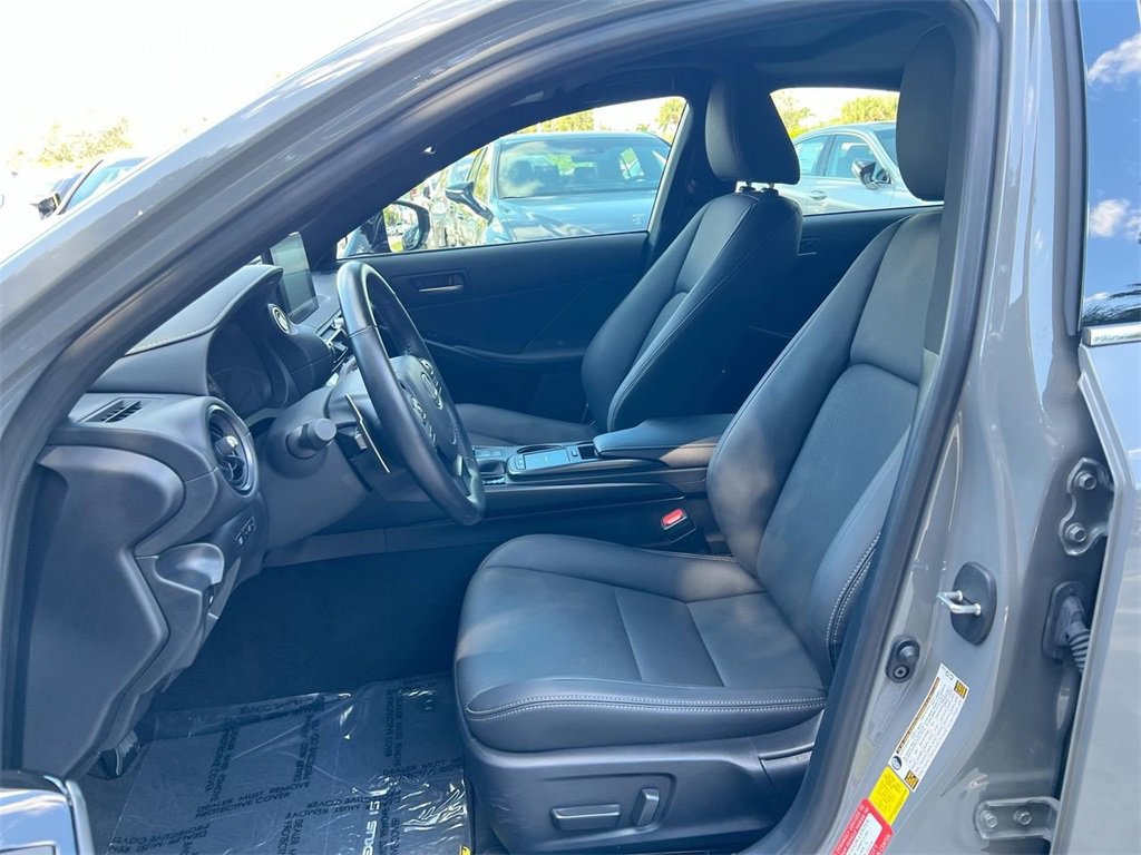 Certified 2024 Lexus IS 350 F Sport image 12