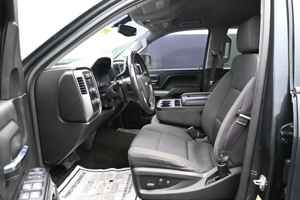 Used 2017 Chevrolet Silverado 1500 LT w/ All Star Edition AWD/4WD image 9