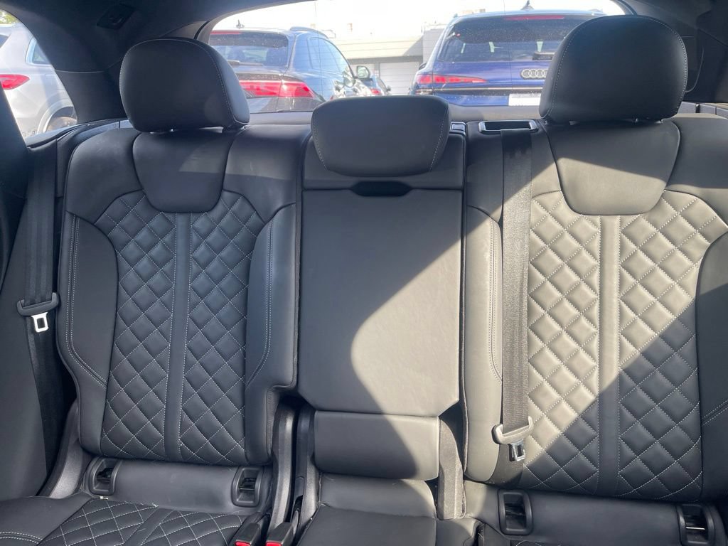 Used 2024 Audi SQ5 Premium Plus AWD/4WD image 9
