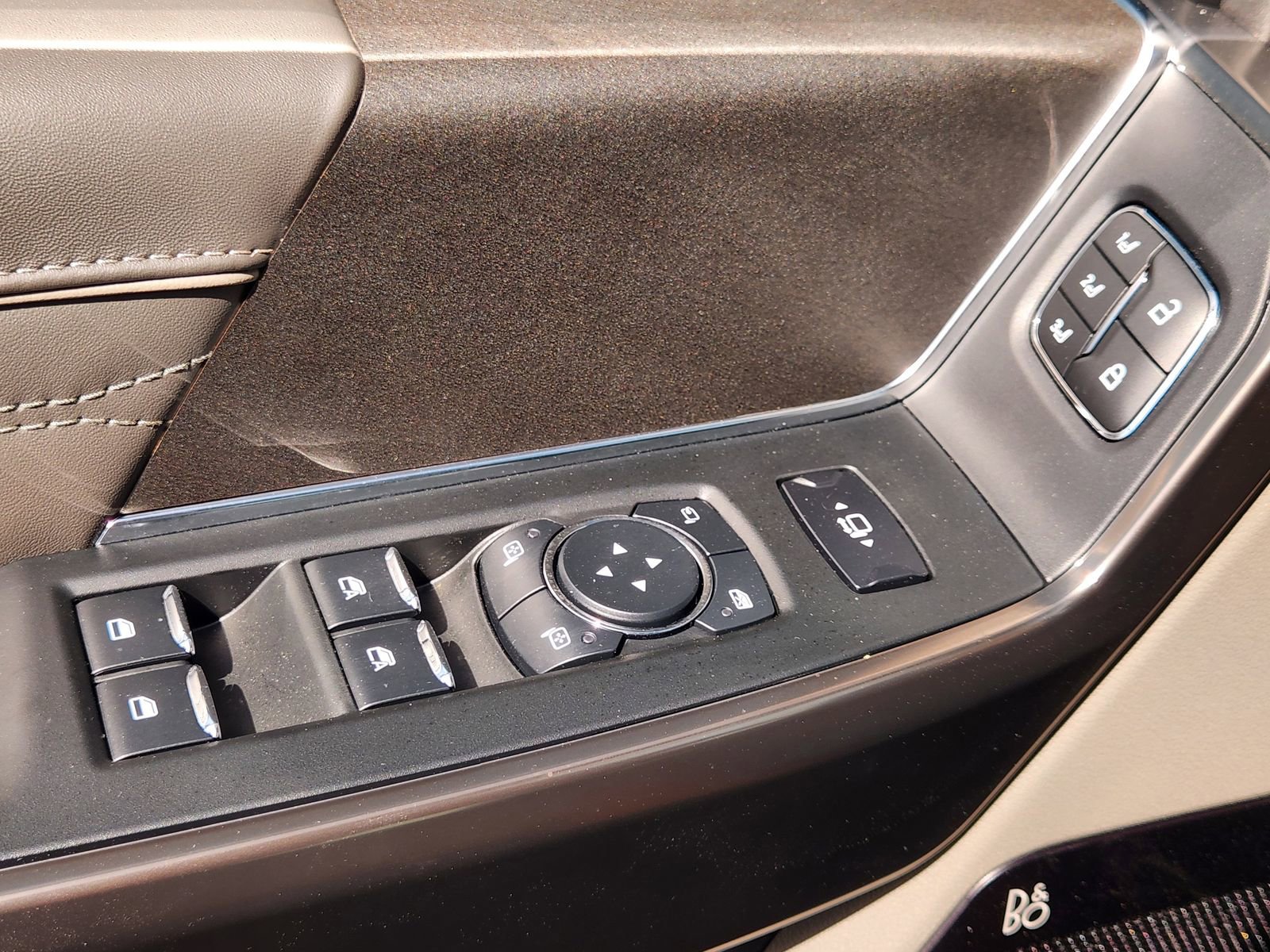 New 2026 Ford F450 Platinum w/ Platinum Plus Package image 22