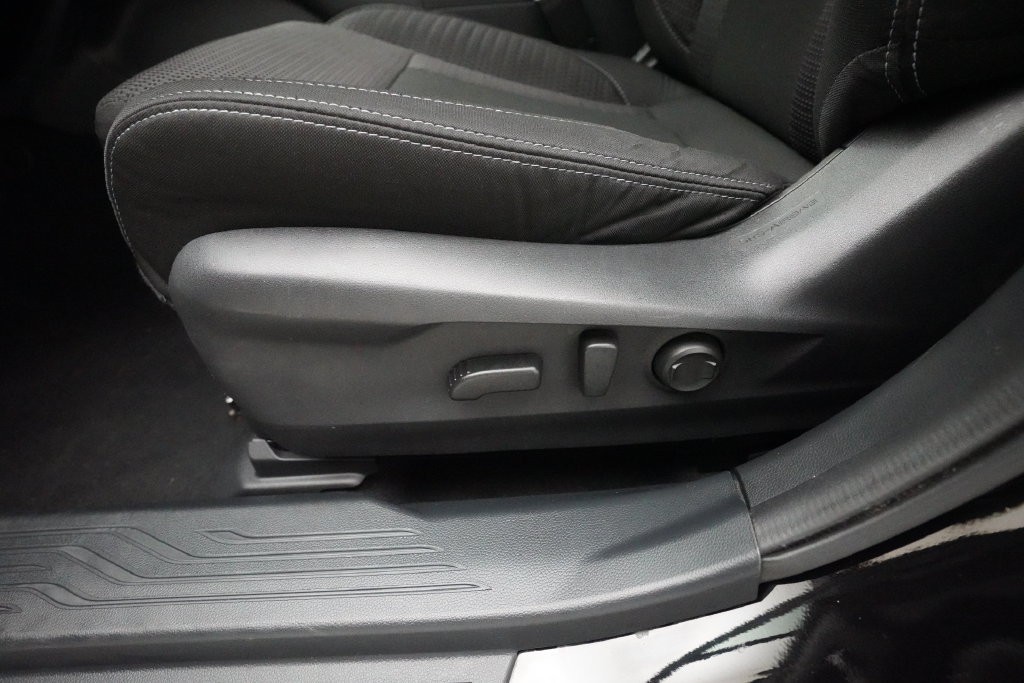 Used 2024 Subaru Outback Premium AWD/4WD image 28