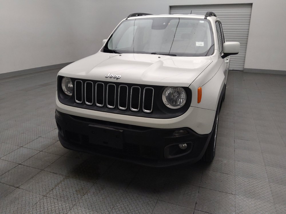 Used 2017 Jeep Renegade Latitude FWD image 15