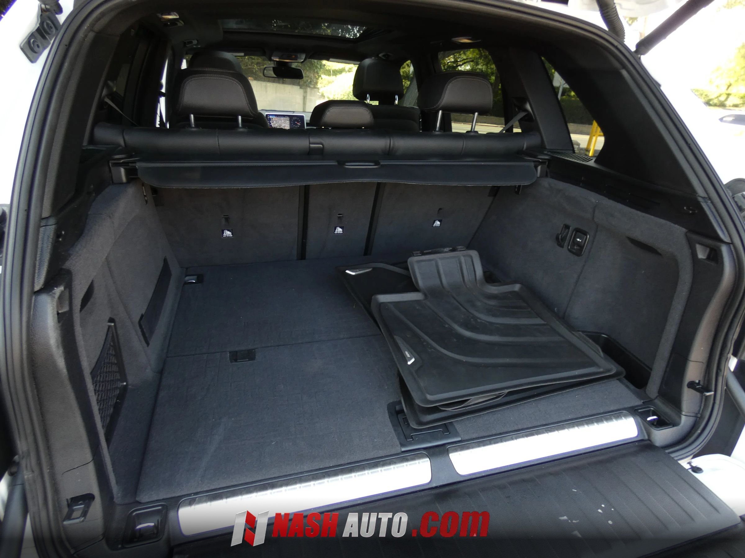 Used 2018 BMW X5 xDrive40e w/ Lighting Package AWD/4WD image 76