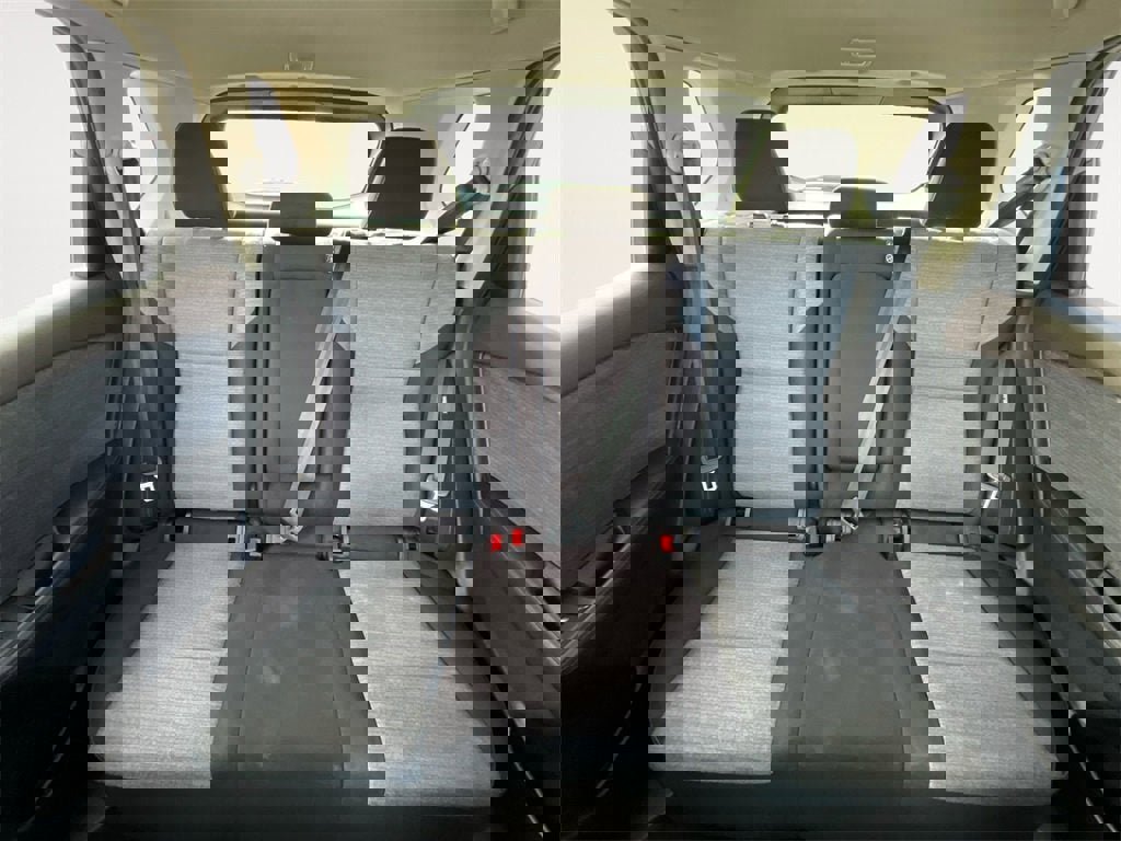 Used 2023 Nissan Rogue SV image 13