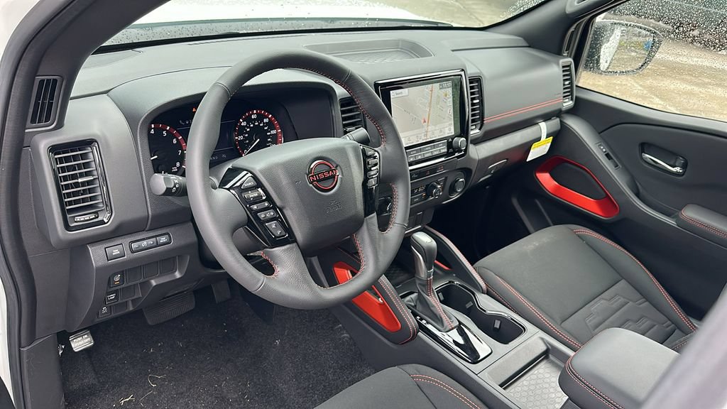 Used 2024 Nissan Frontier Pro-X w/ Technology Package RWD image 12