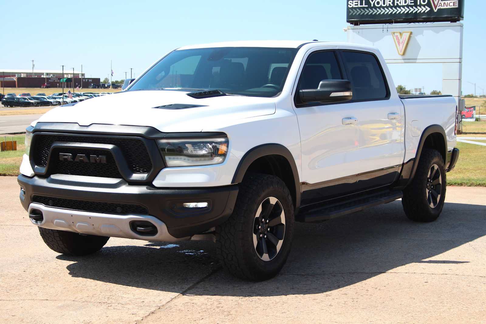 Used 2019 RAM 1500 Rebel w/ Rebel Level 2 Equipment Group AWD/4WD image 4