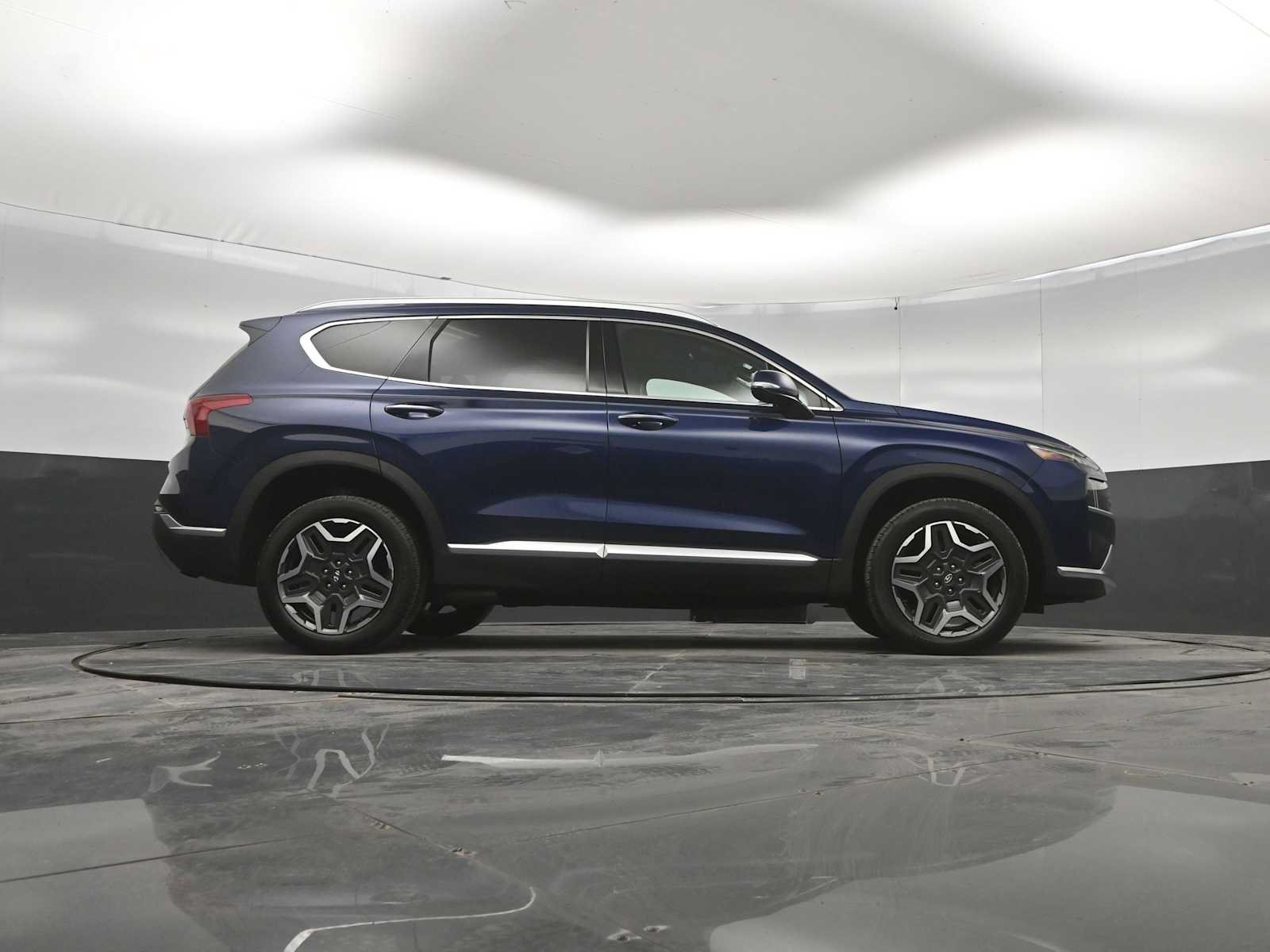 Used 2023 Hyundai Santa Fe Limited w/ Cargo Package AWD/4WD image 39