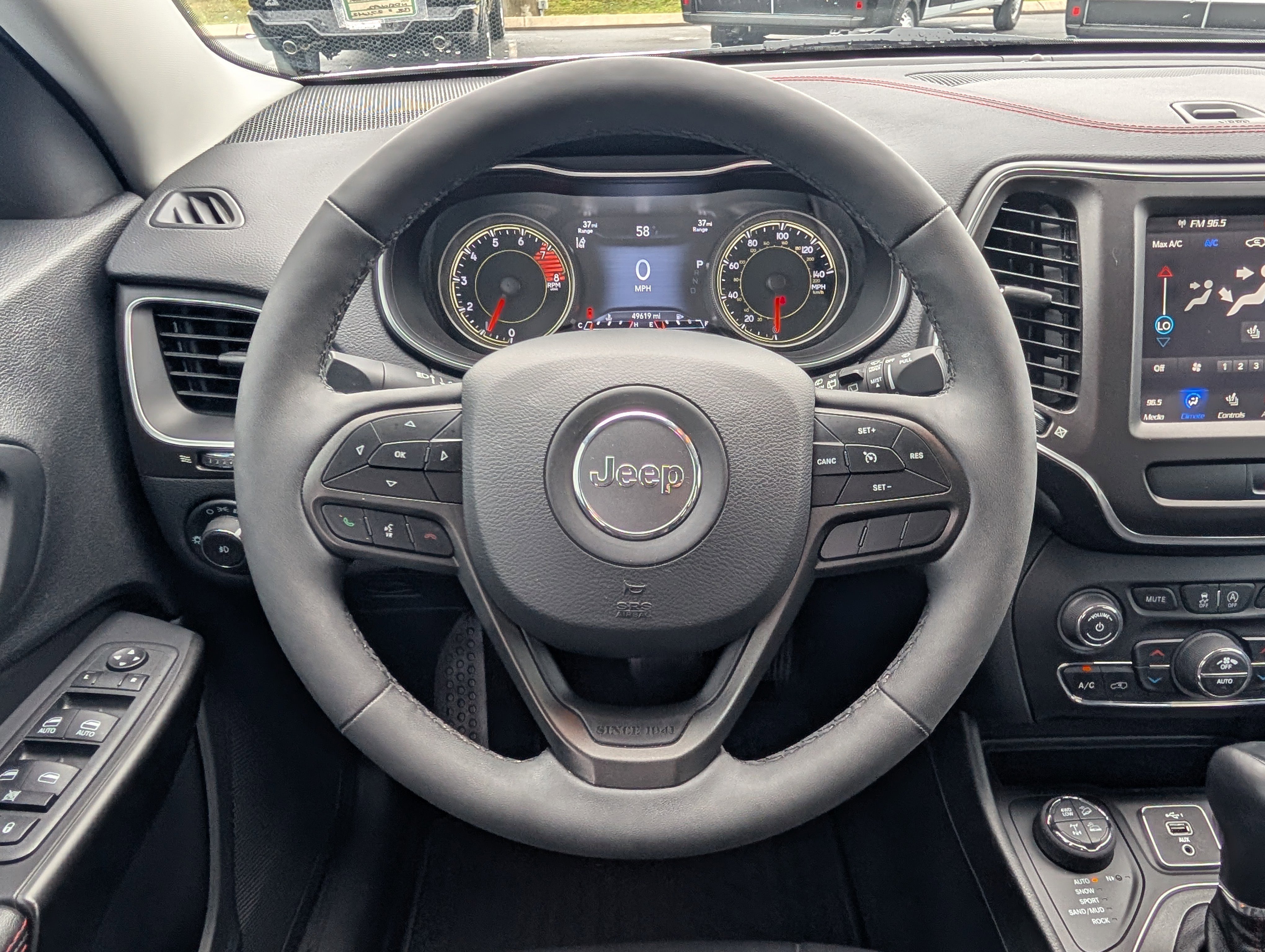 Used 2022 Jeep Cherokee Trailhawk w/ Sun, Sound & Nav Group AWD/4WD image 16