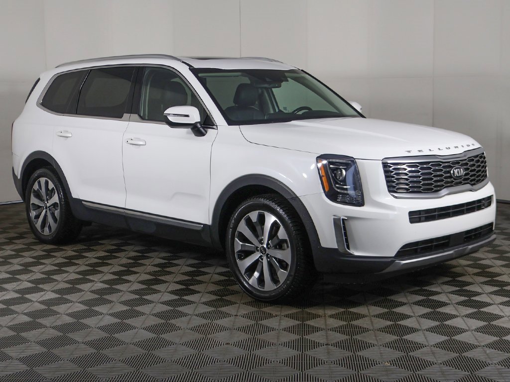 Used 2020 Kia Telluride EX w/ EX Premium Package image 2