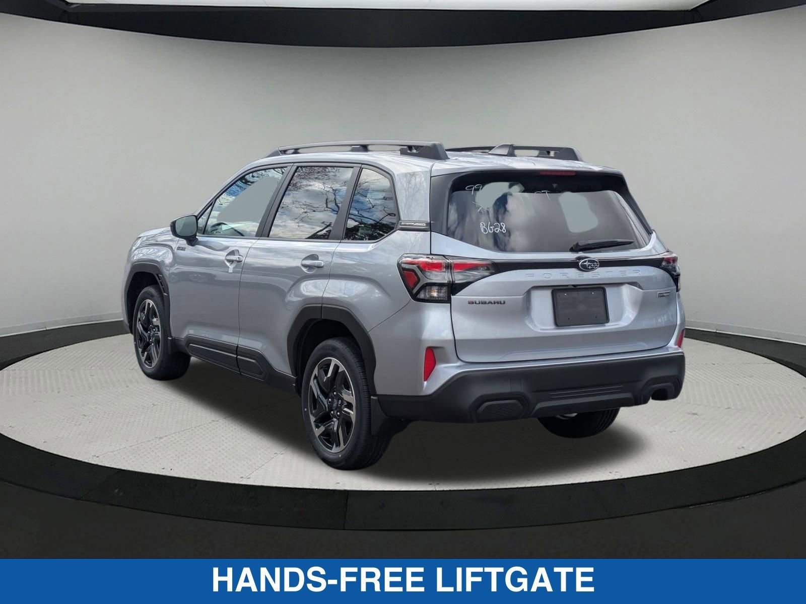 Certified 2025 Subaru Forester Premium AWD/4WD image 6