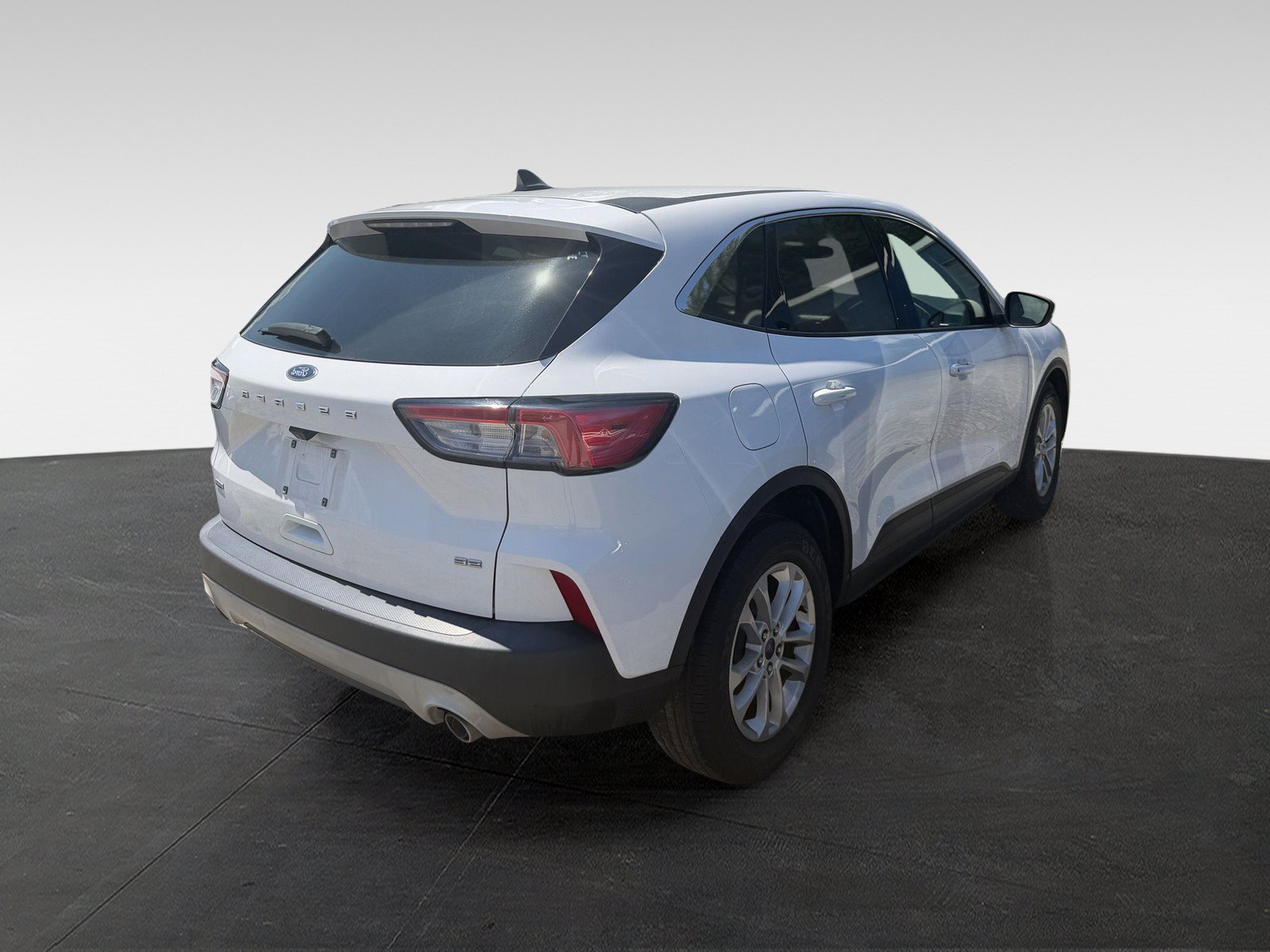Used 2021 Ford Escape SE FWD image 8