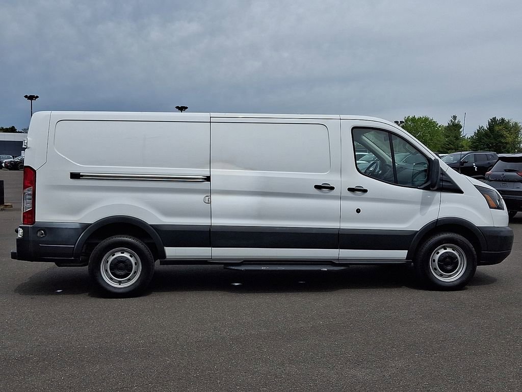 Used 2018 Ford Transit 250 148 Low Roof RWD image 7
