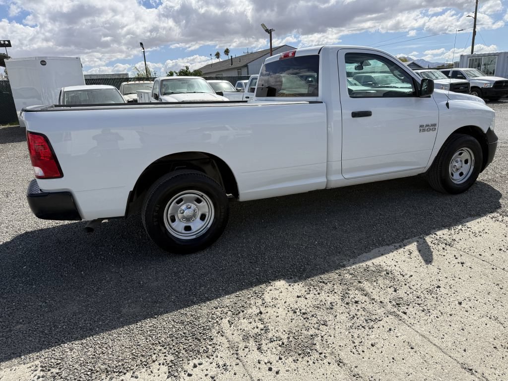 Used 2018 RAM 1500 Express RWD image 5