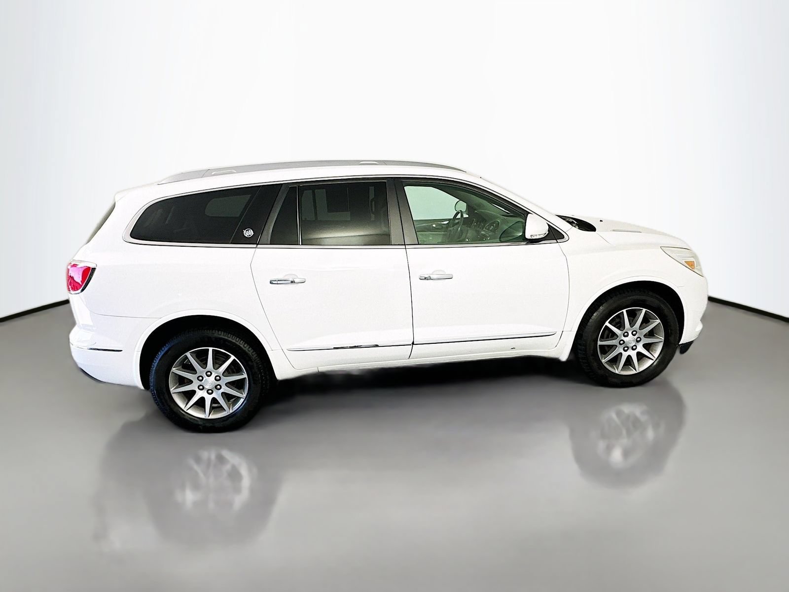 Used 2017 Buick Enclave Convenience FWD image 8