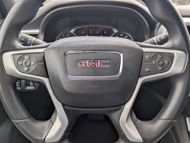 Used 2021 GMC Acadia SLE image 21