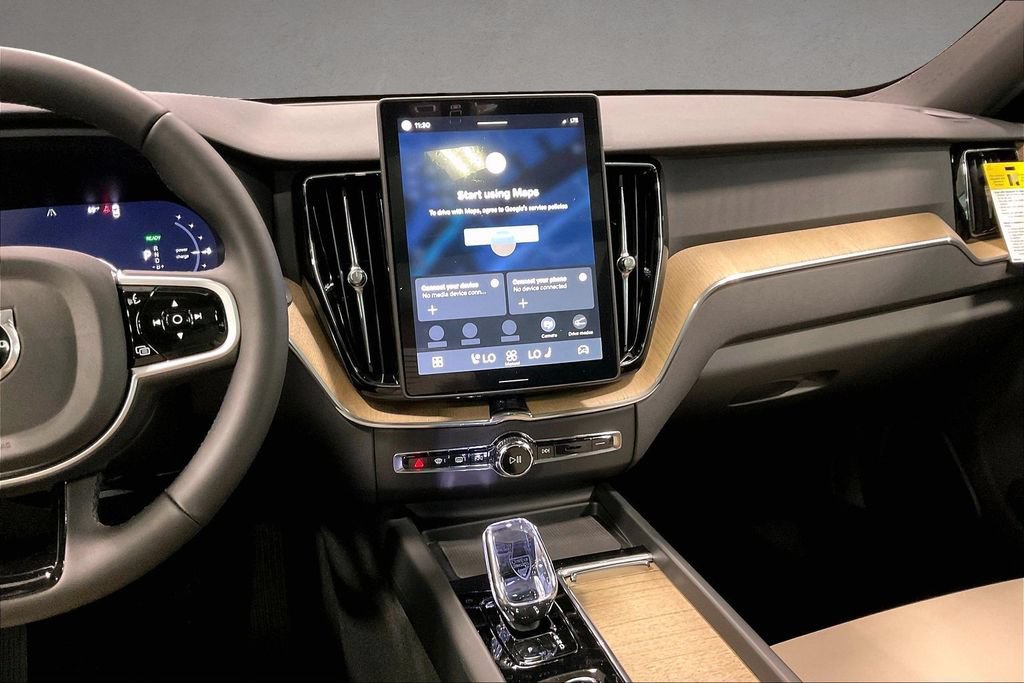 New 2026 Volvo XC60 T8 Plus w/ Climate Package AWD/4WD image 7