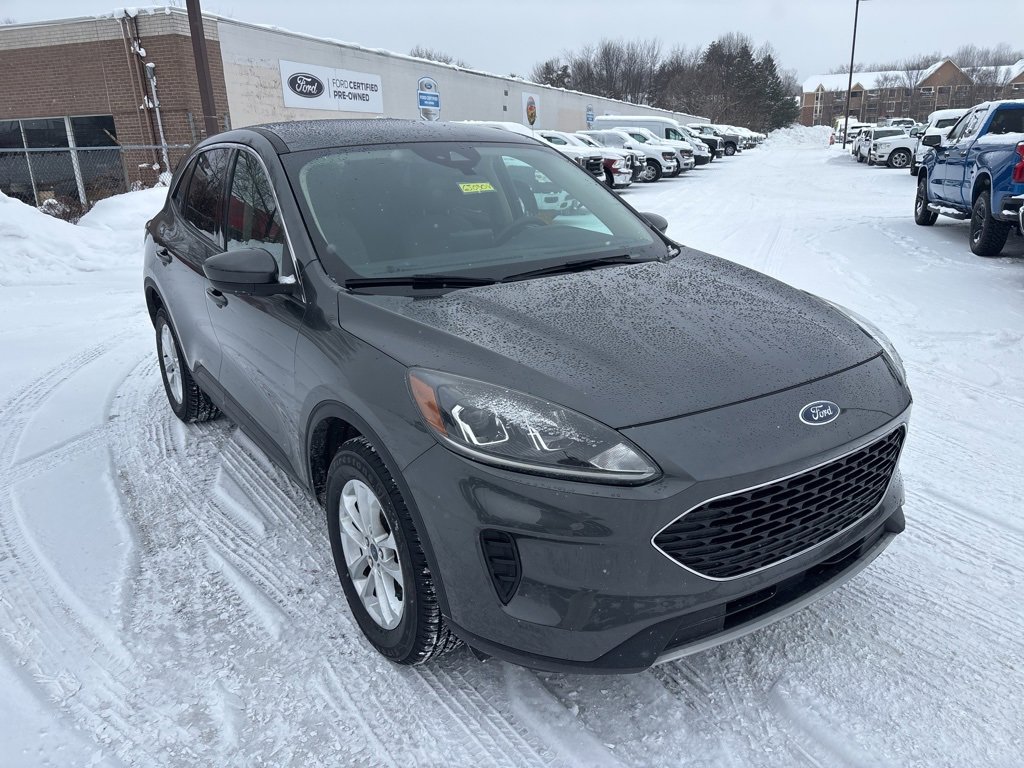 Used 2020 Ford Escape SE image 3