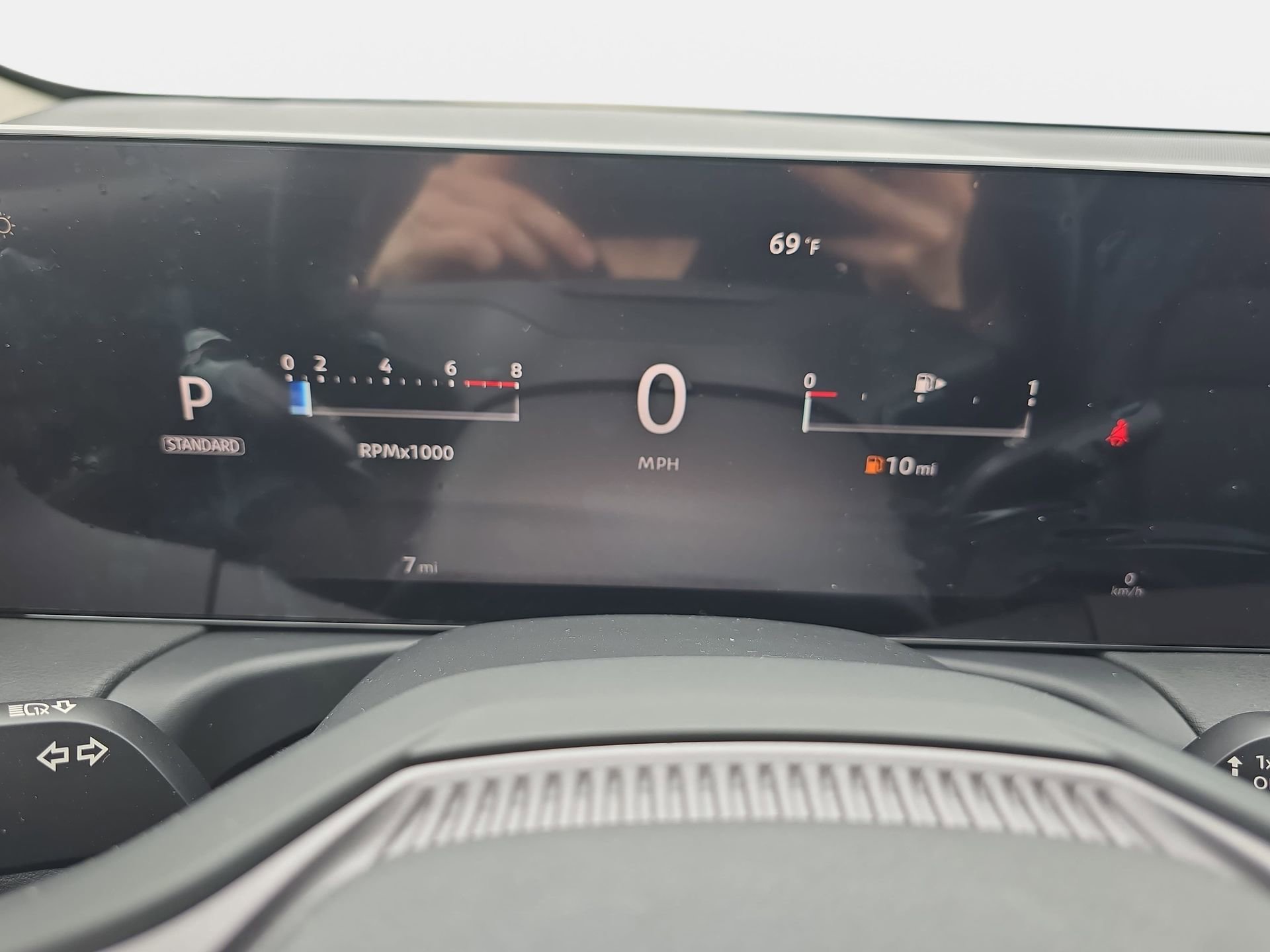 New 2026 Nissan Sentra SR w/ SR Premium Package FWD image 18