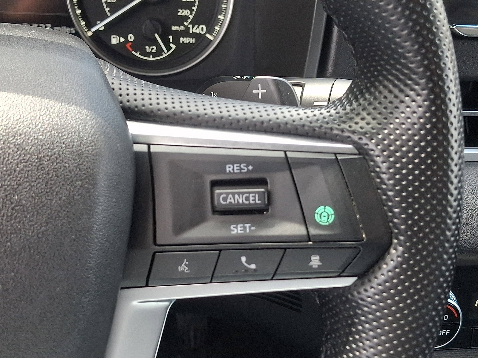 Used 2022 Mitsubishi Outlander SEL AWD/4WD image 22