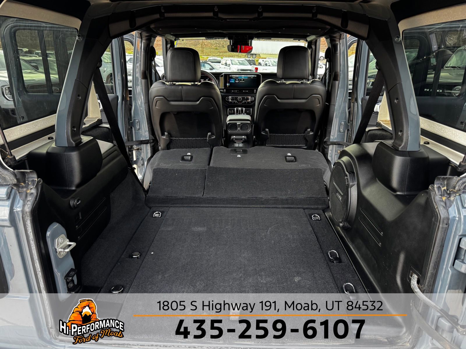 Used 2024 Jeep Wrangler Unlimited Rubicon AWD/4WD image 55