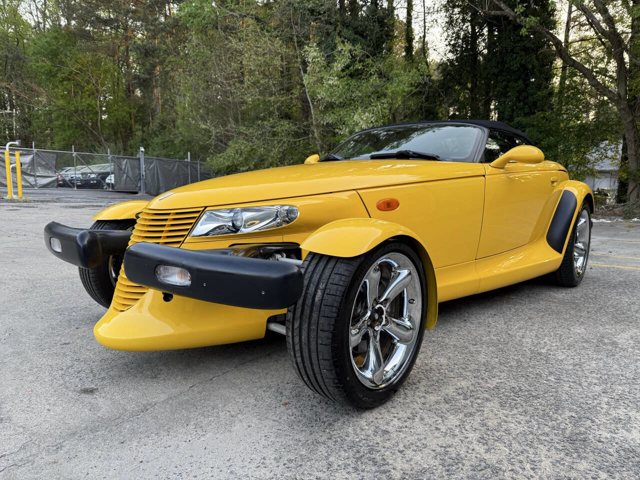 Used 2000 Plymouth Prowler RWD image 12