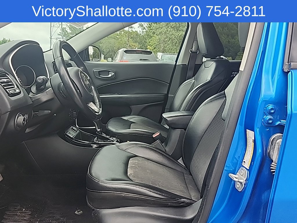 Used 2019 Jeep Compass Latitude FWD image 15