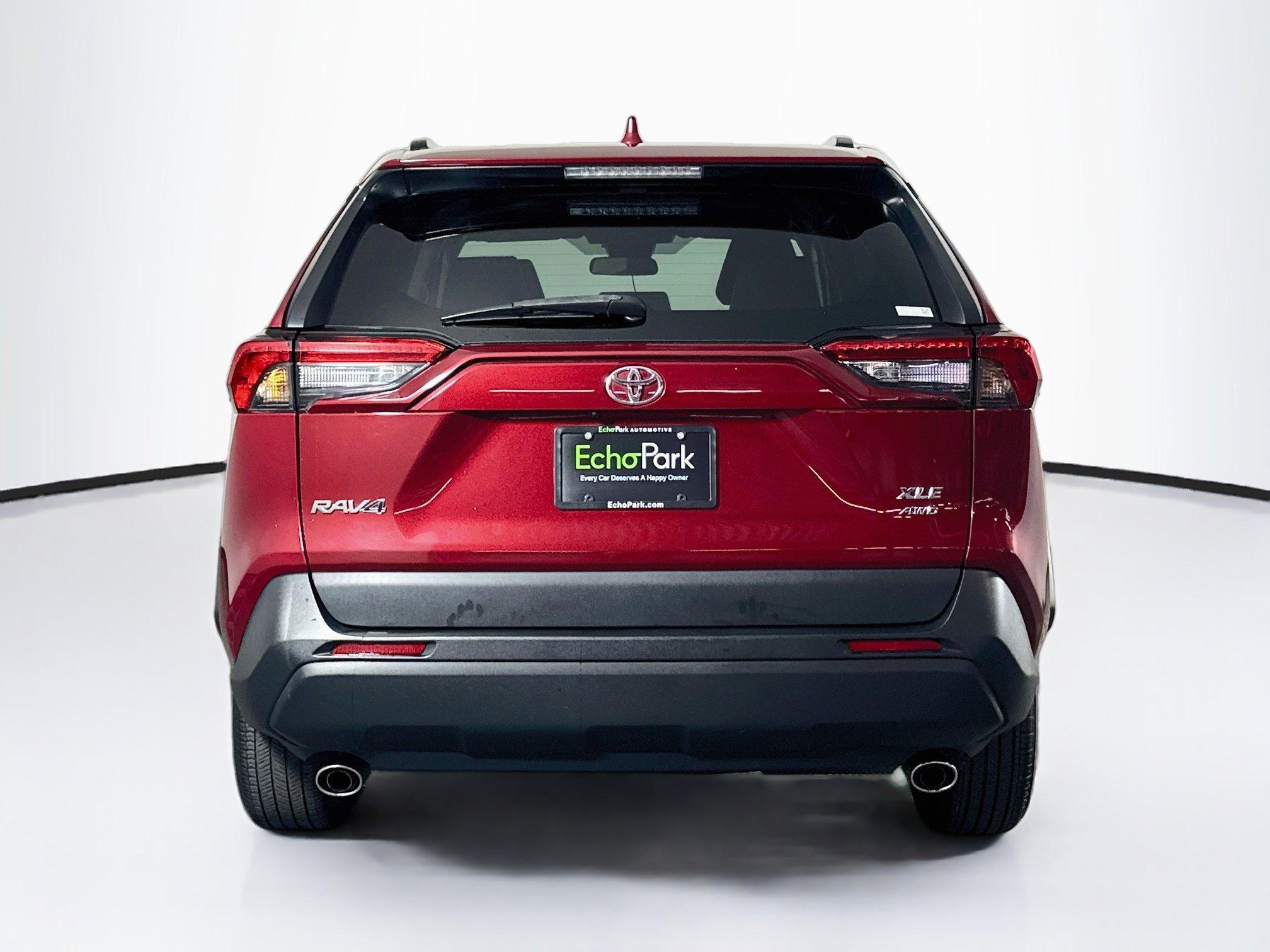 Used 2023 Toyota RAV4 XLE AWD/4WD image 7