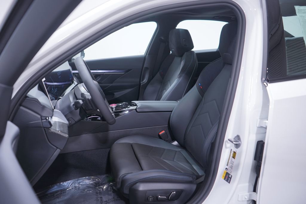 New 2026 BMW i5 eDrive40 w/ M Sport Package image 7