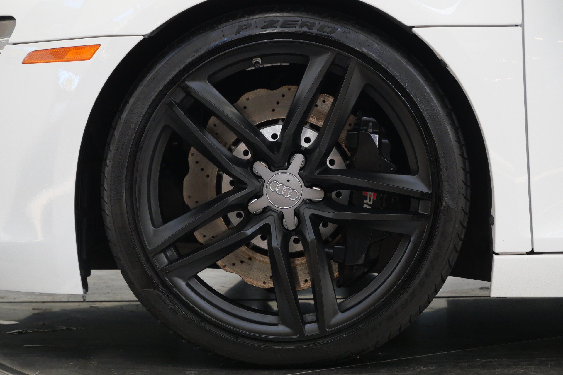 Used 2014 Audi R8 V8 AWD/4WD image 10