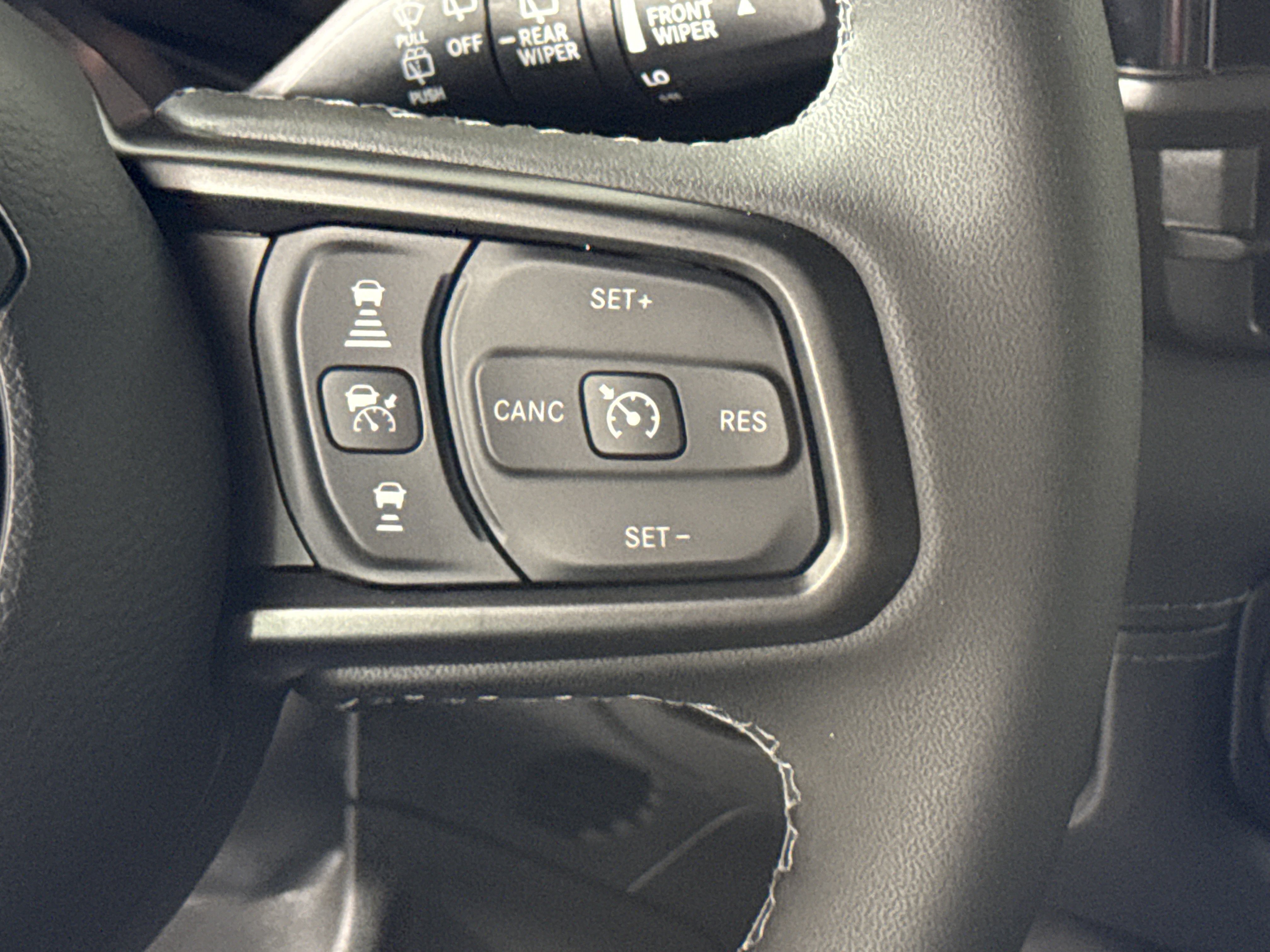 New 2026 Jeep Wrangler Unlimited Rubicon w/ Safety Group AWD/4WD image 18
