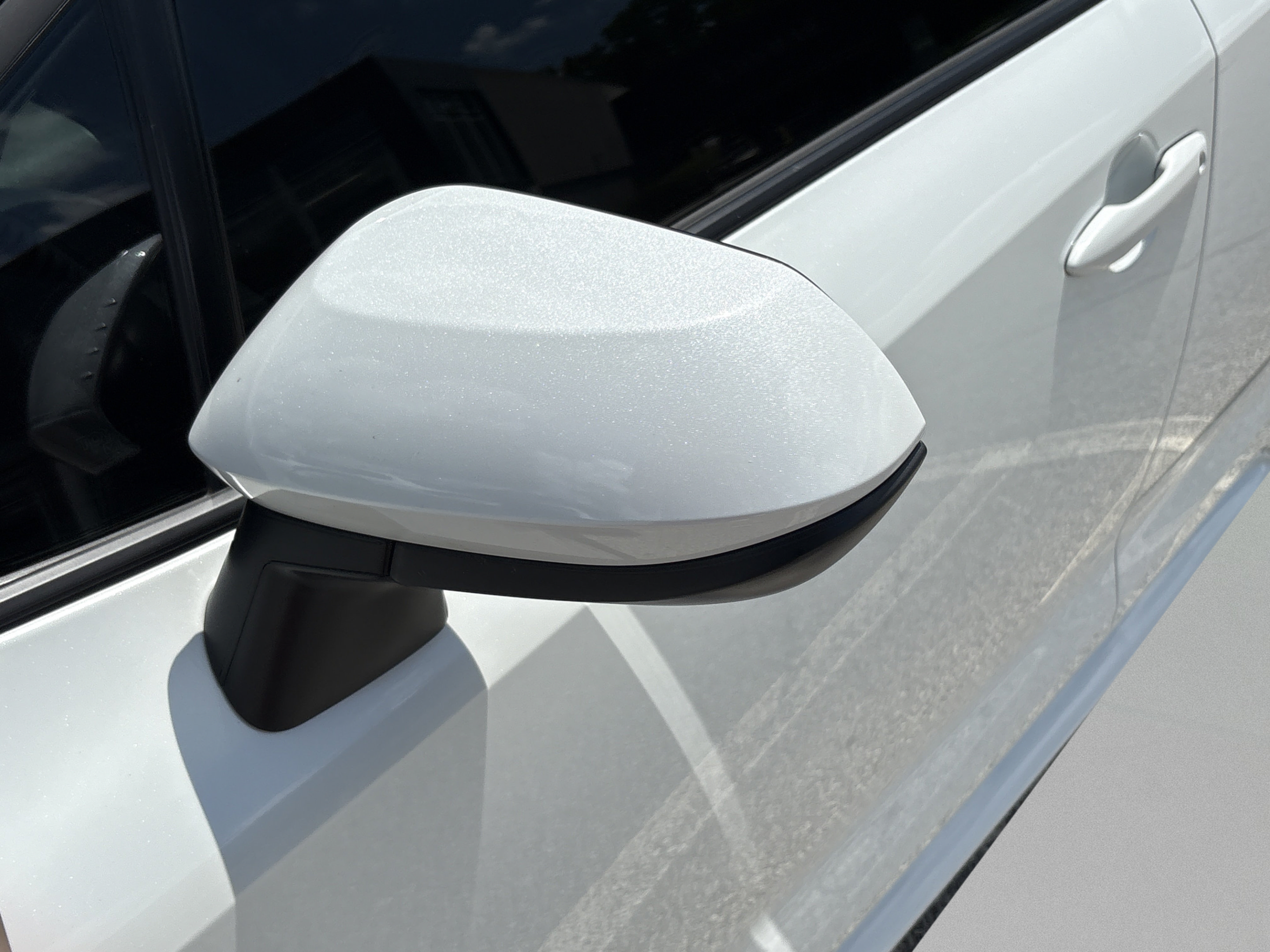 Used 2026 Toyota Corolla LE FWD image 30