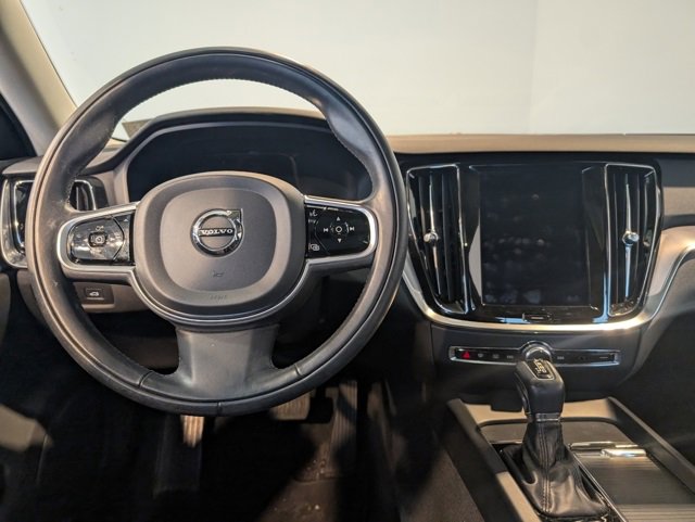 Used 2020 Volvo S60 T5 Momentum w/ Protection Package Premier image 16