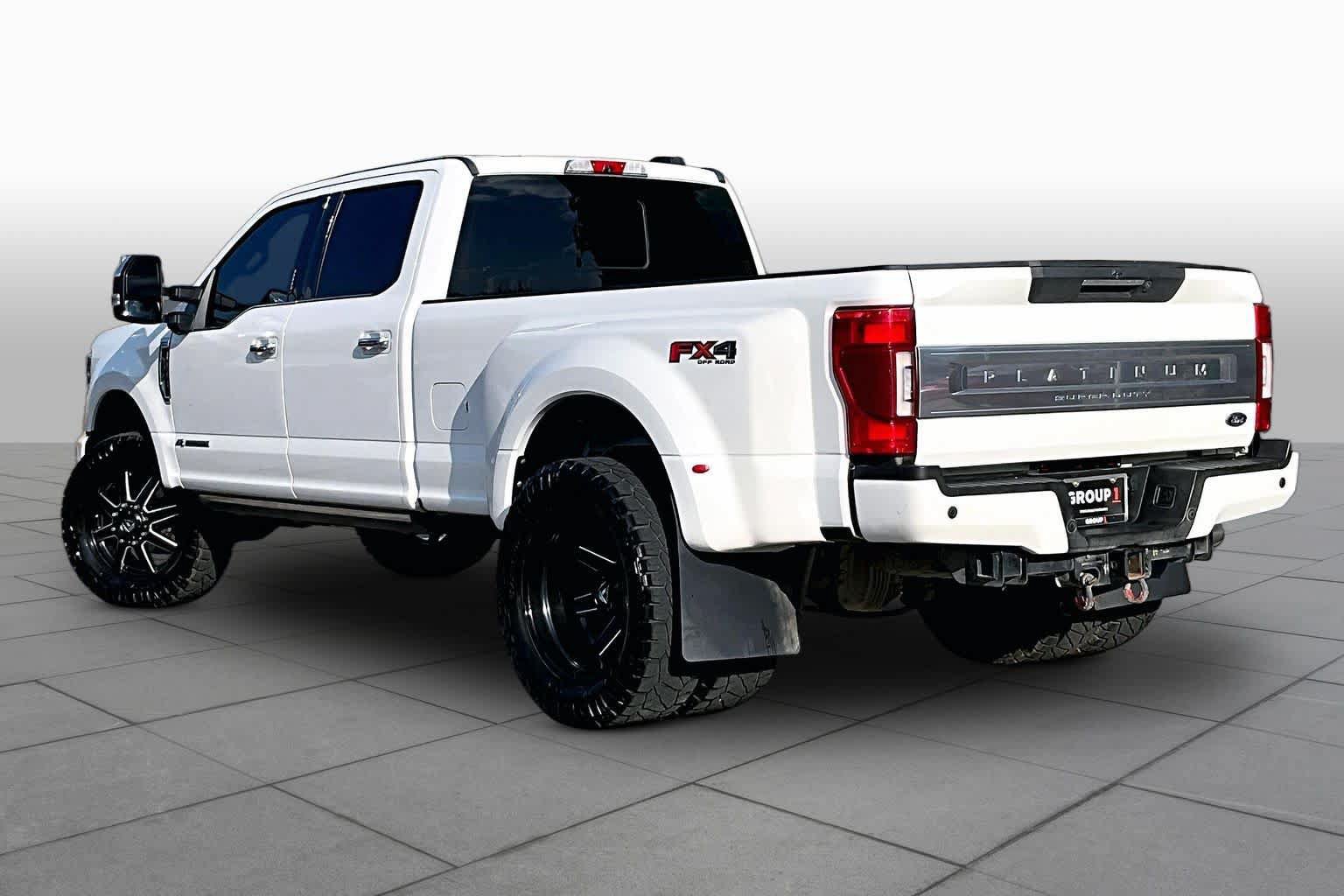 Used 2021 Ford F350 Platinum AWD/4WD image 12