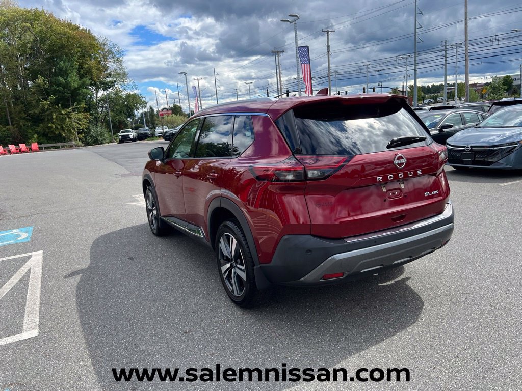 Used 2023 Nissan Rogue SL w/ SL Premium Package AWD/4WD image 5