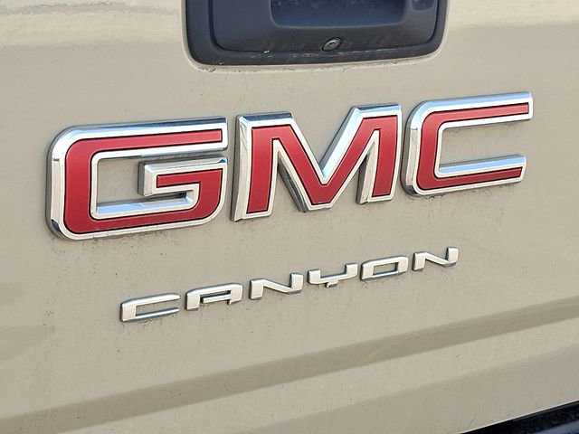 Used 2022 GMC Canyon AT4 w/ Trailering Package image 30