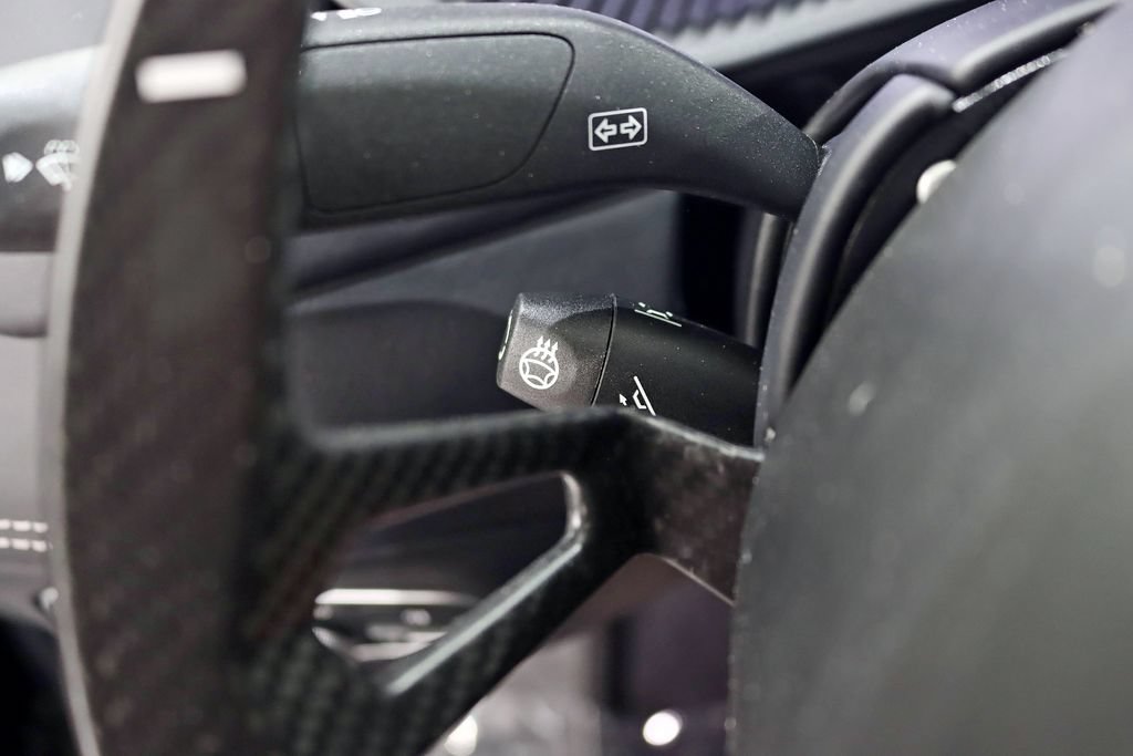Used 2023 Aston Martin DBX 707 AWD/4WD image 17